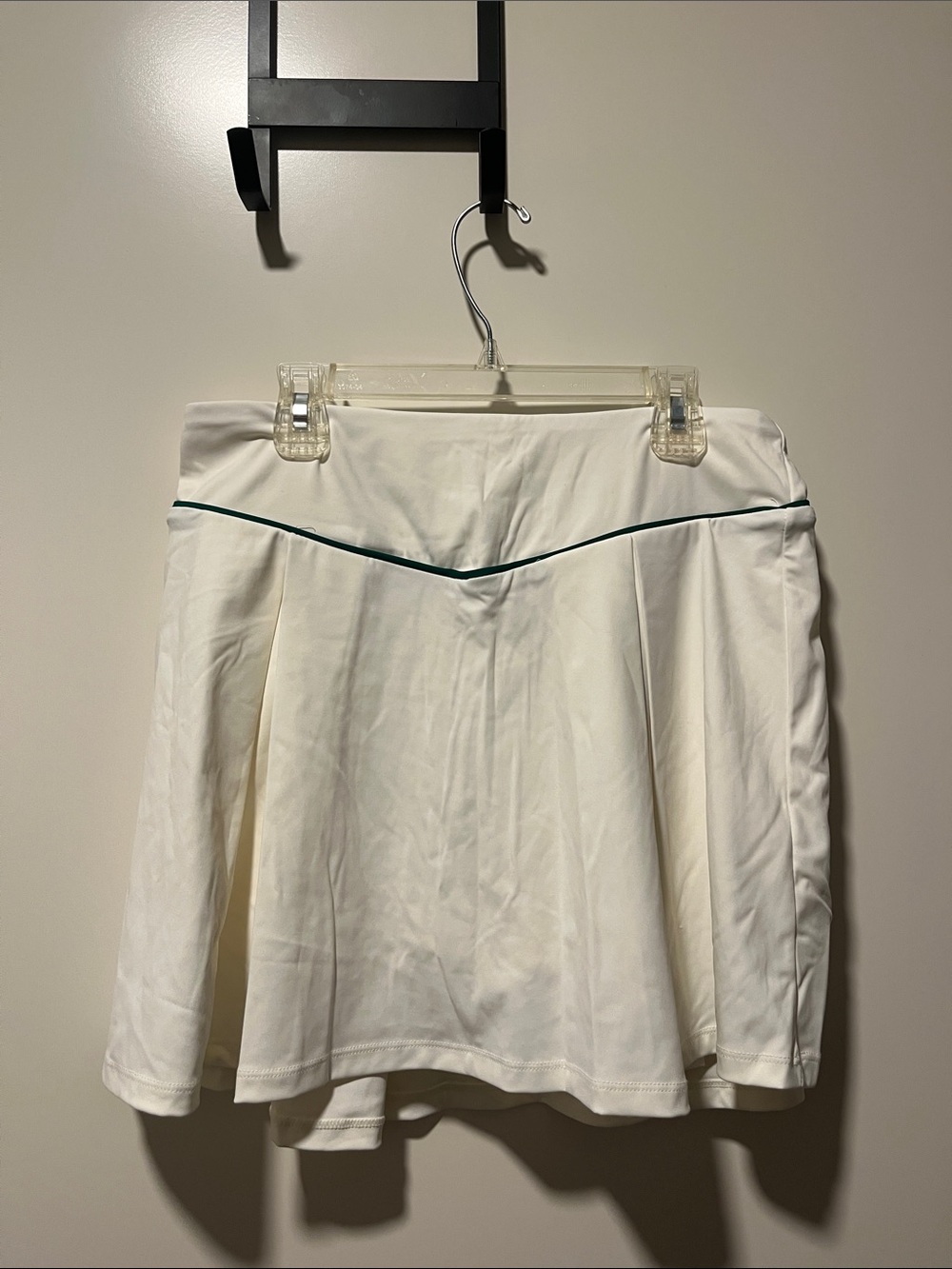 Forever 21 White Skater Skirt with Dark Green Piping